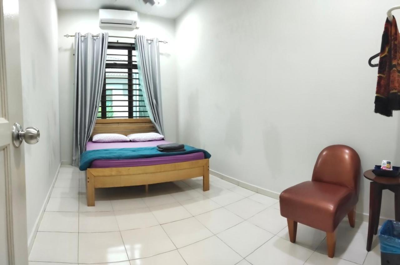 Homestay Melaka Urich Zewnętrze zdjęcie