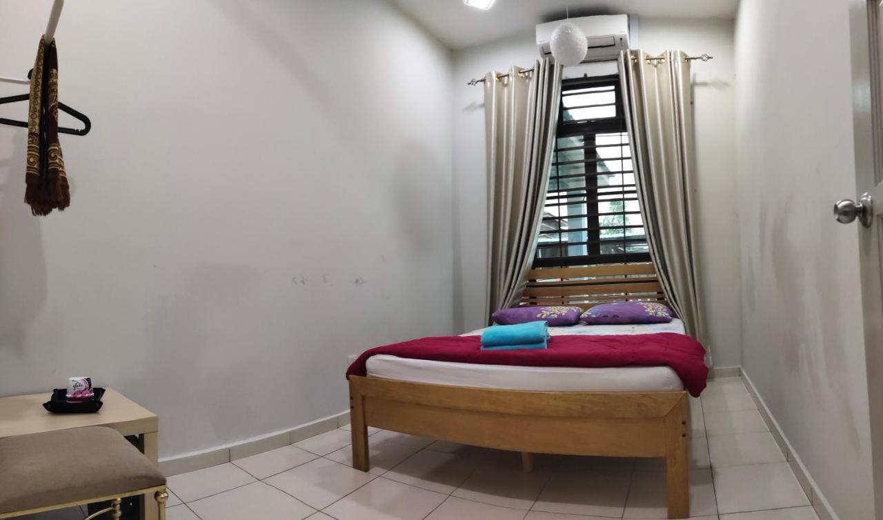 Homestay Melaka Urich Zewnętrze zdjęcie